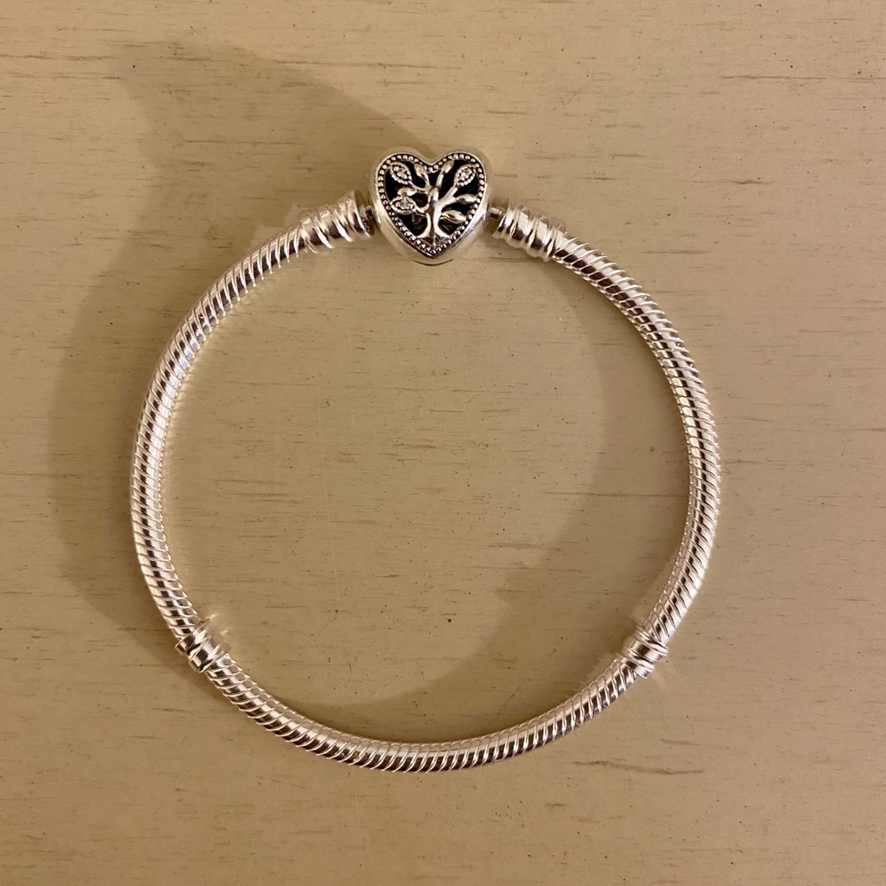 Pandora family tree heart bracelet